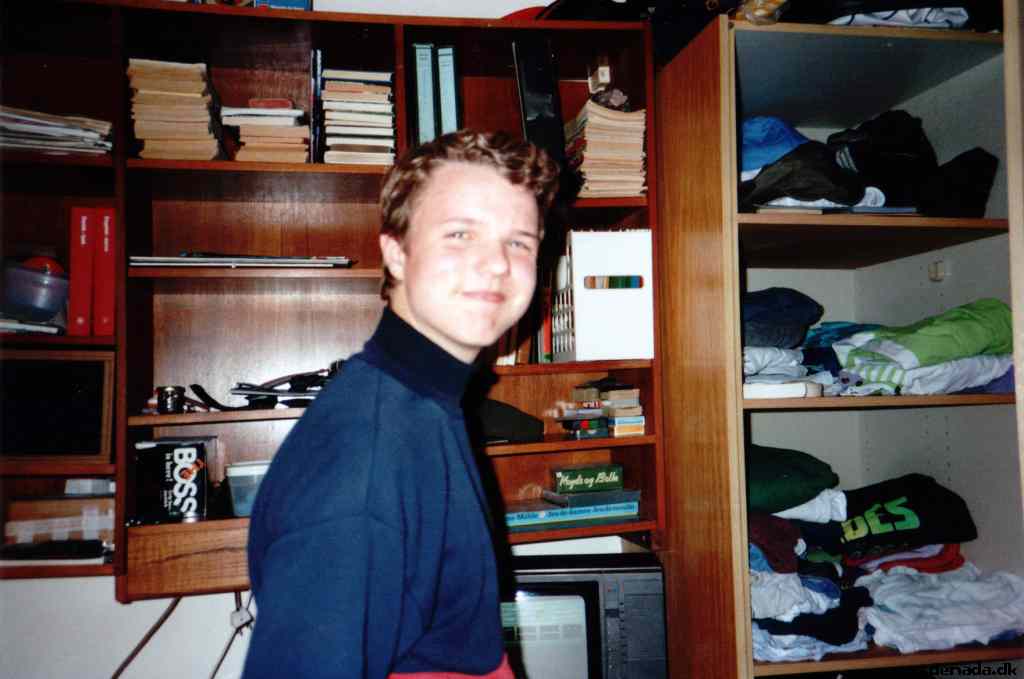 * Image 18