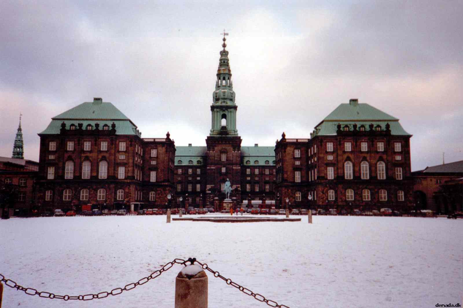 * Image 11