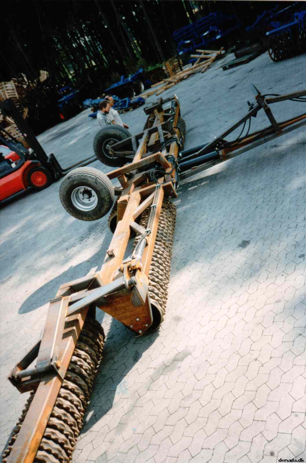 * Image 5
