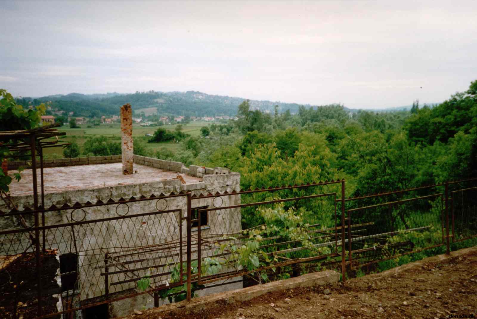* Image 30