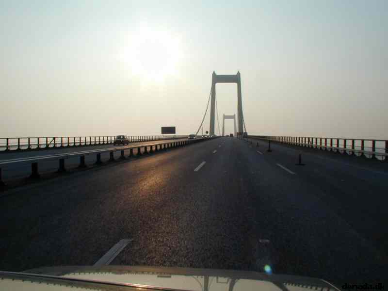 * Image 80