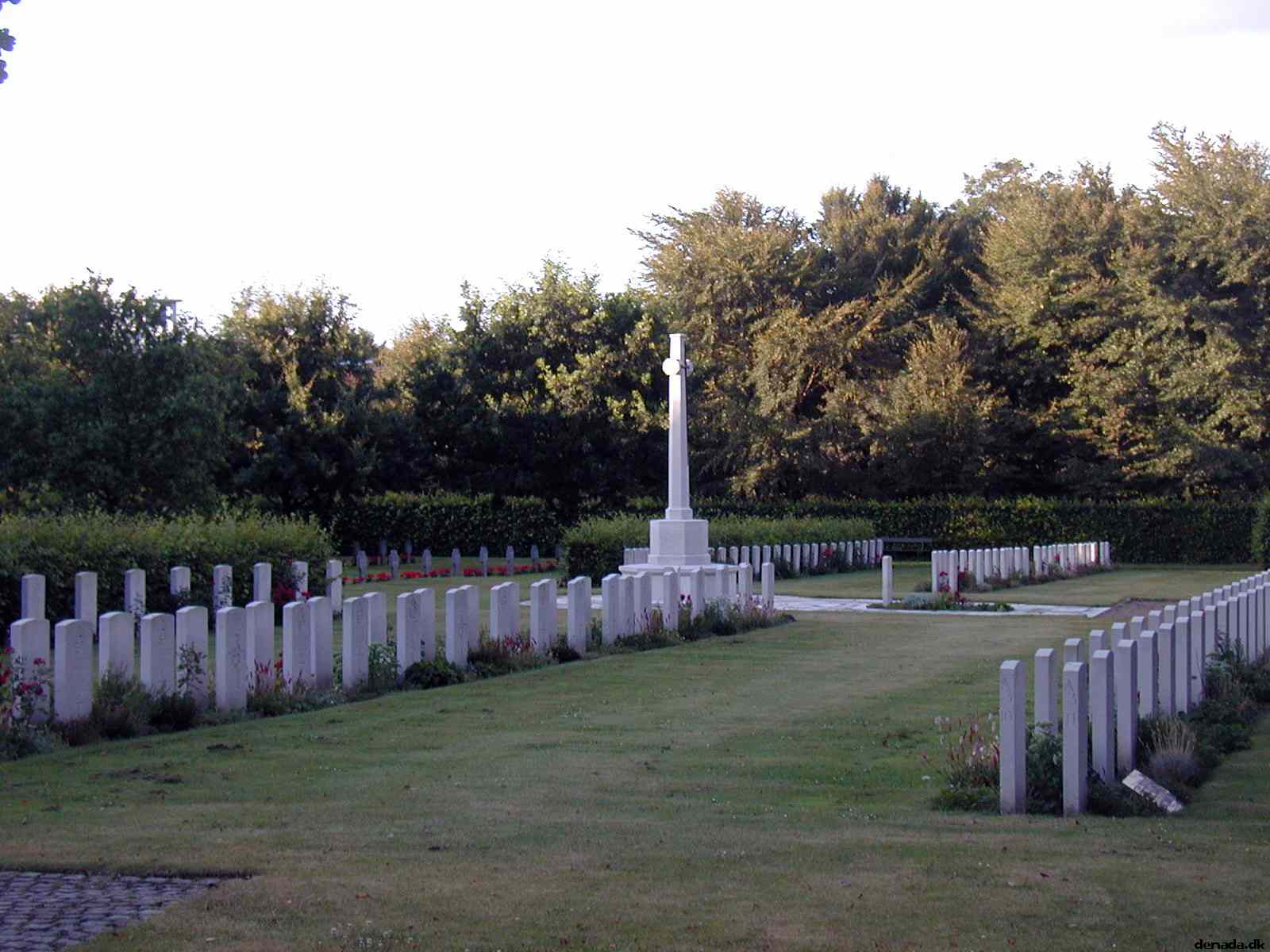 * Image 18