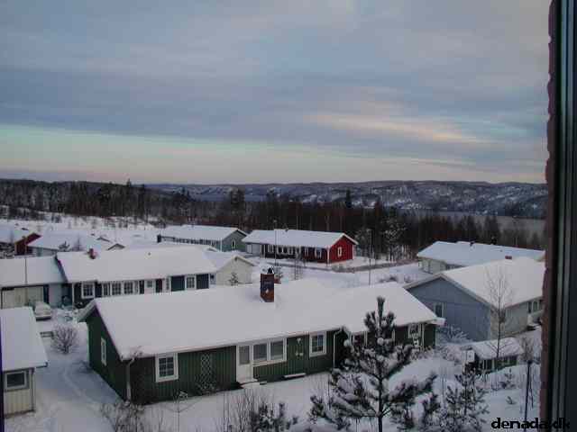 * Image 9