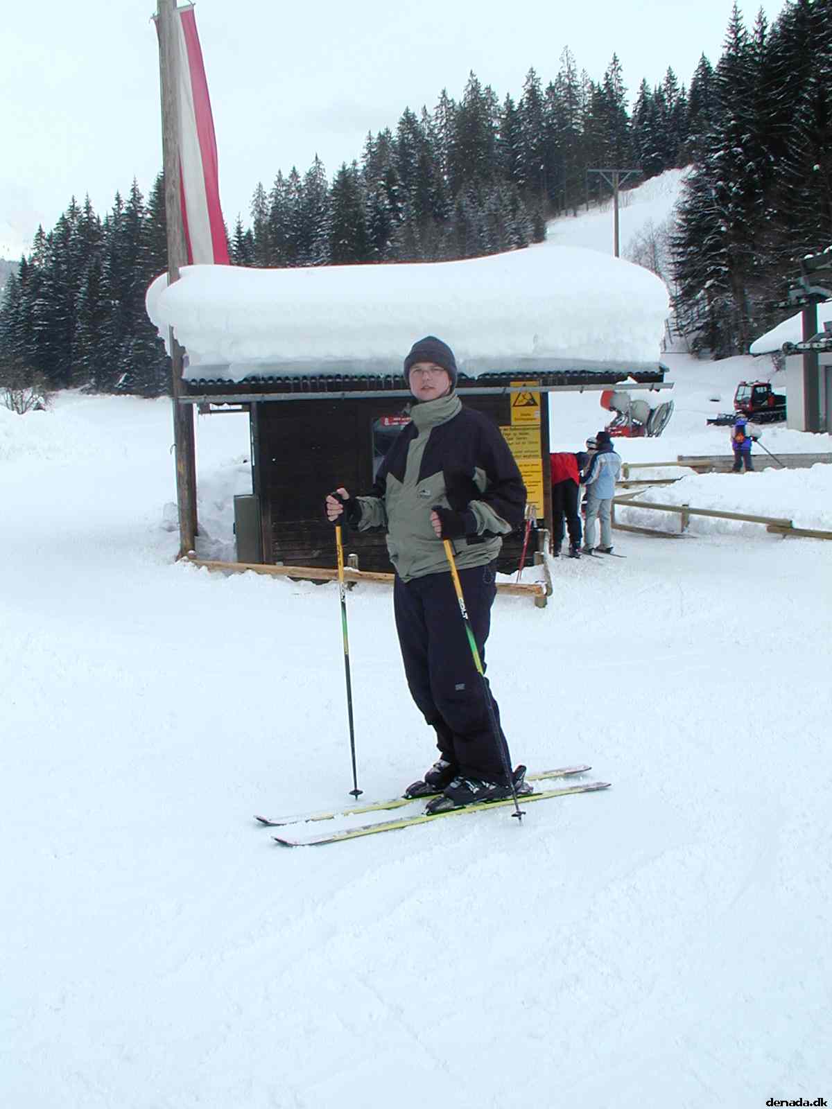 * Image 19