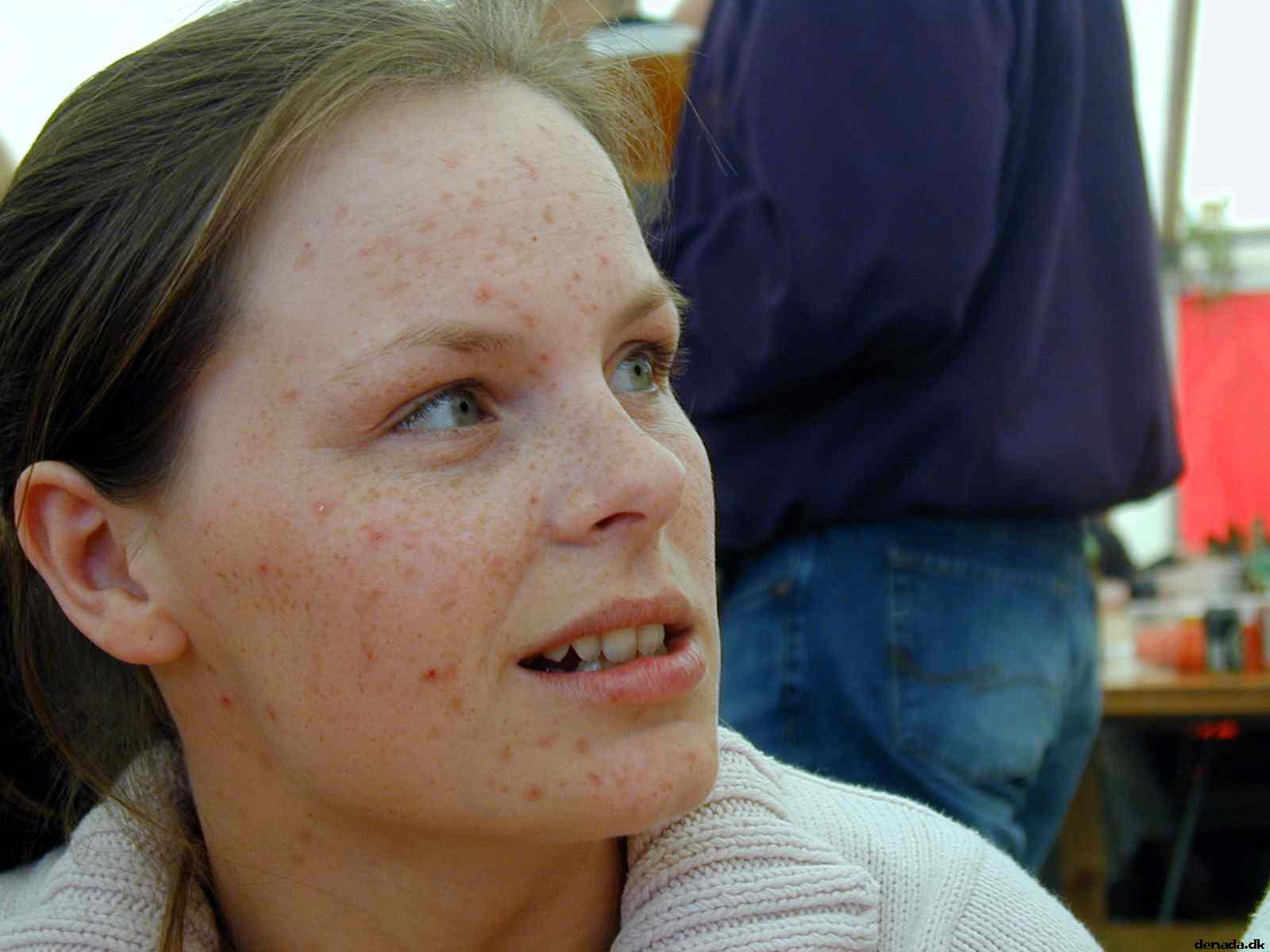 * Image 9