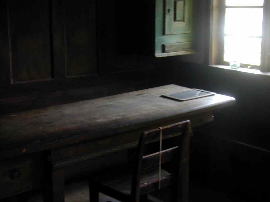 * Image 5