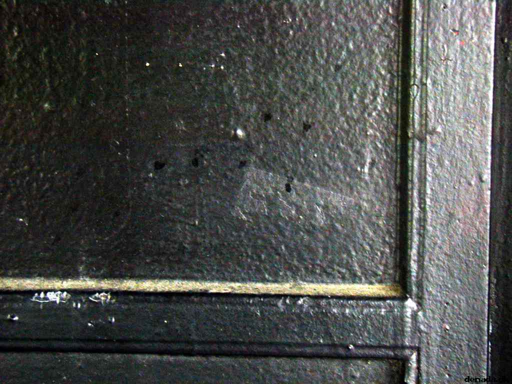 * Image 3