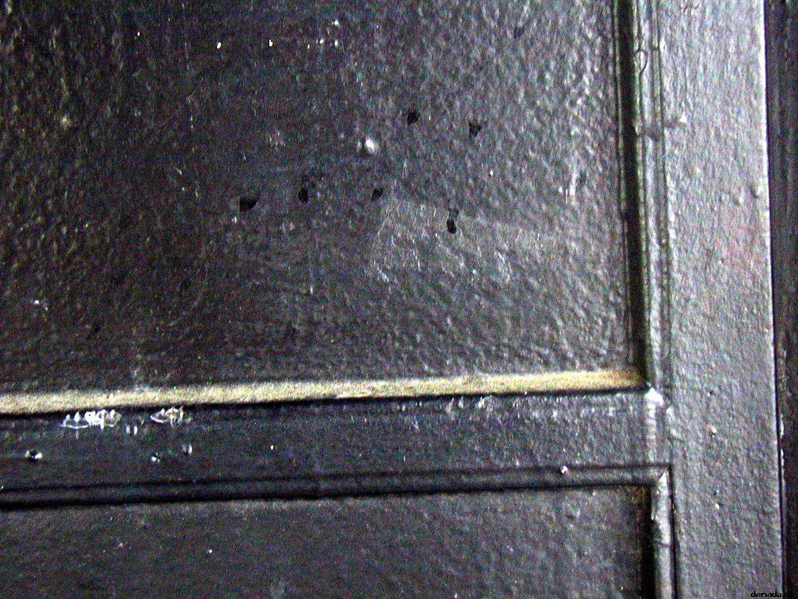 * Image 4