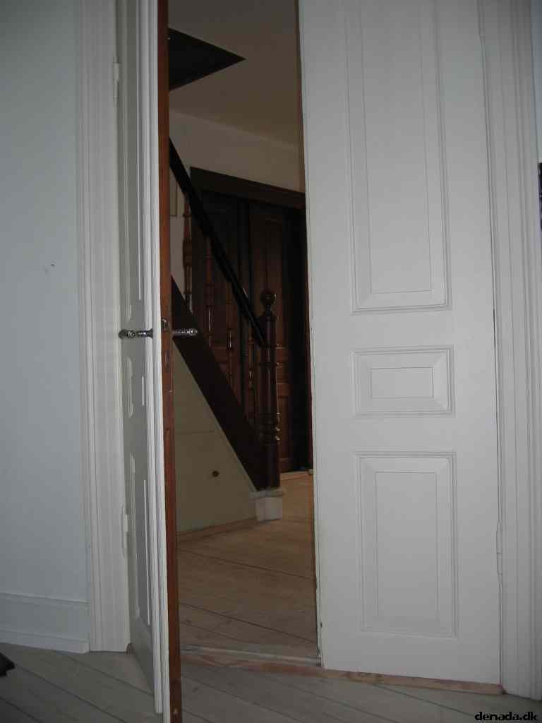 * Image 11
