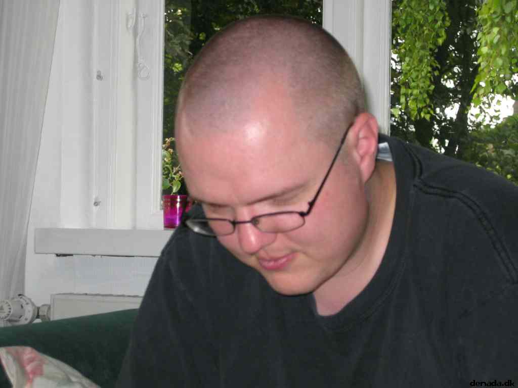 * Image 9