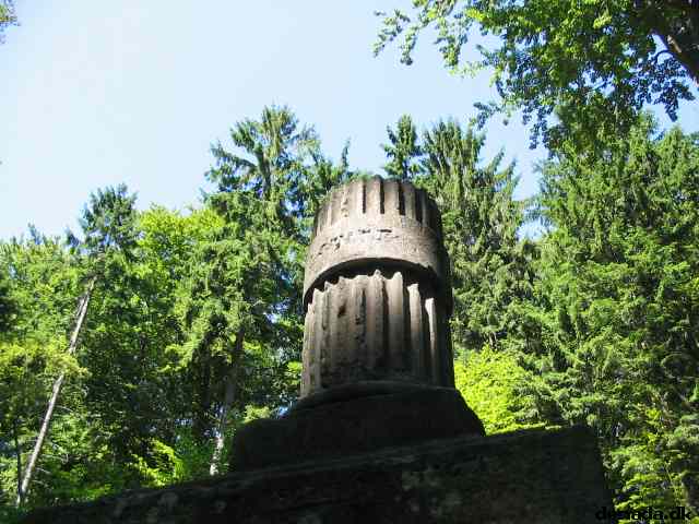 * Image 126
