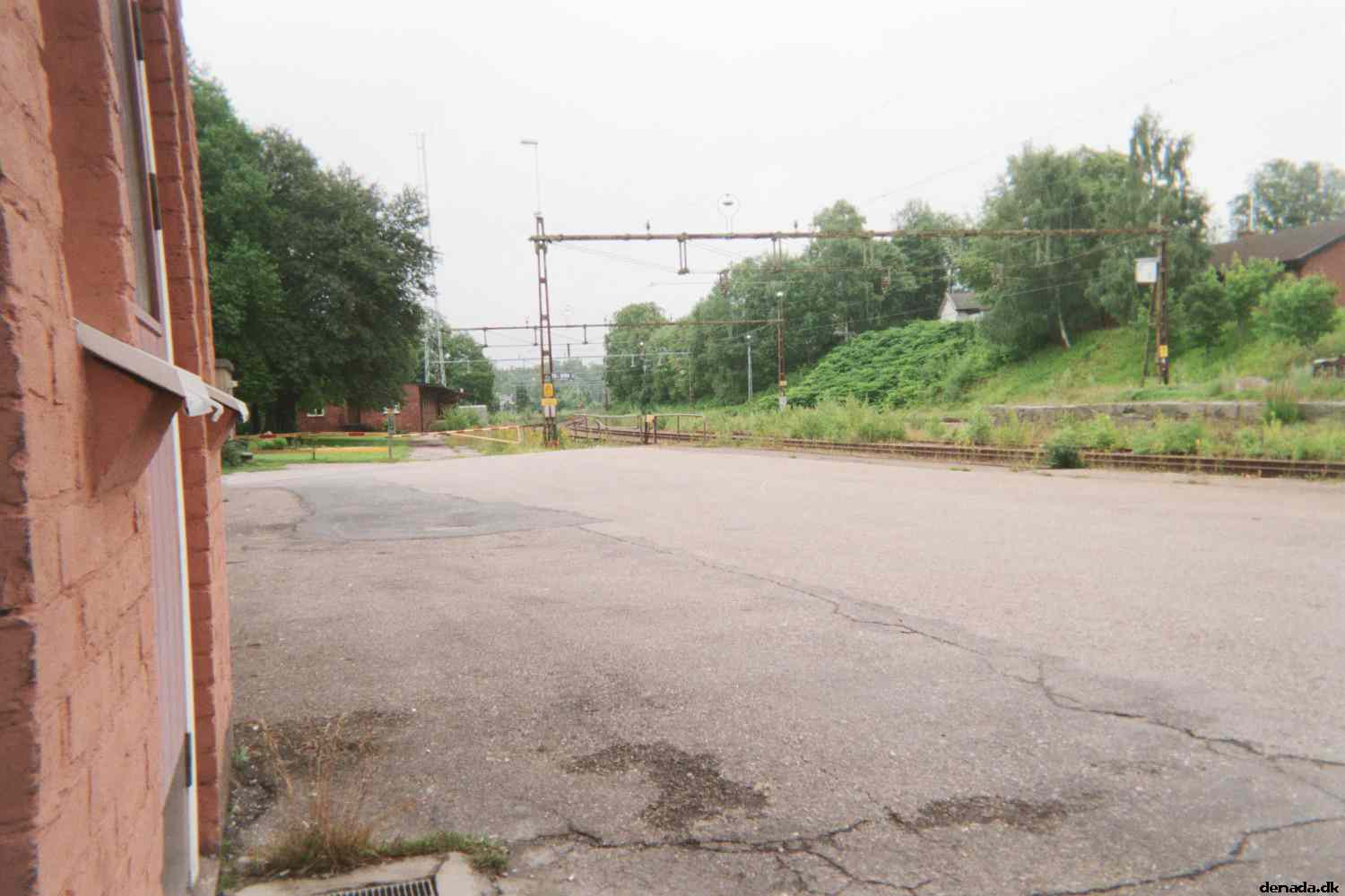 * Image 12