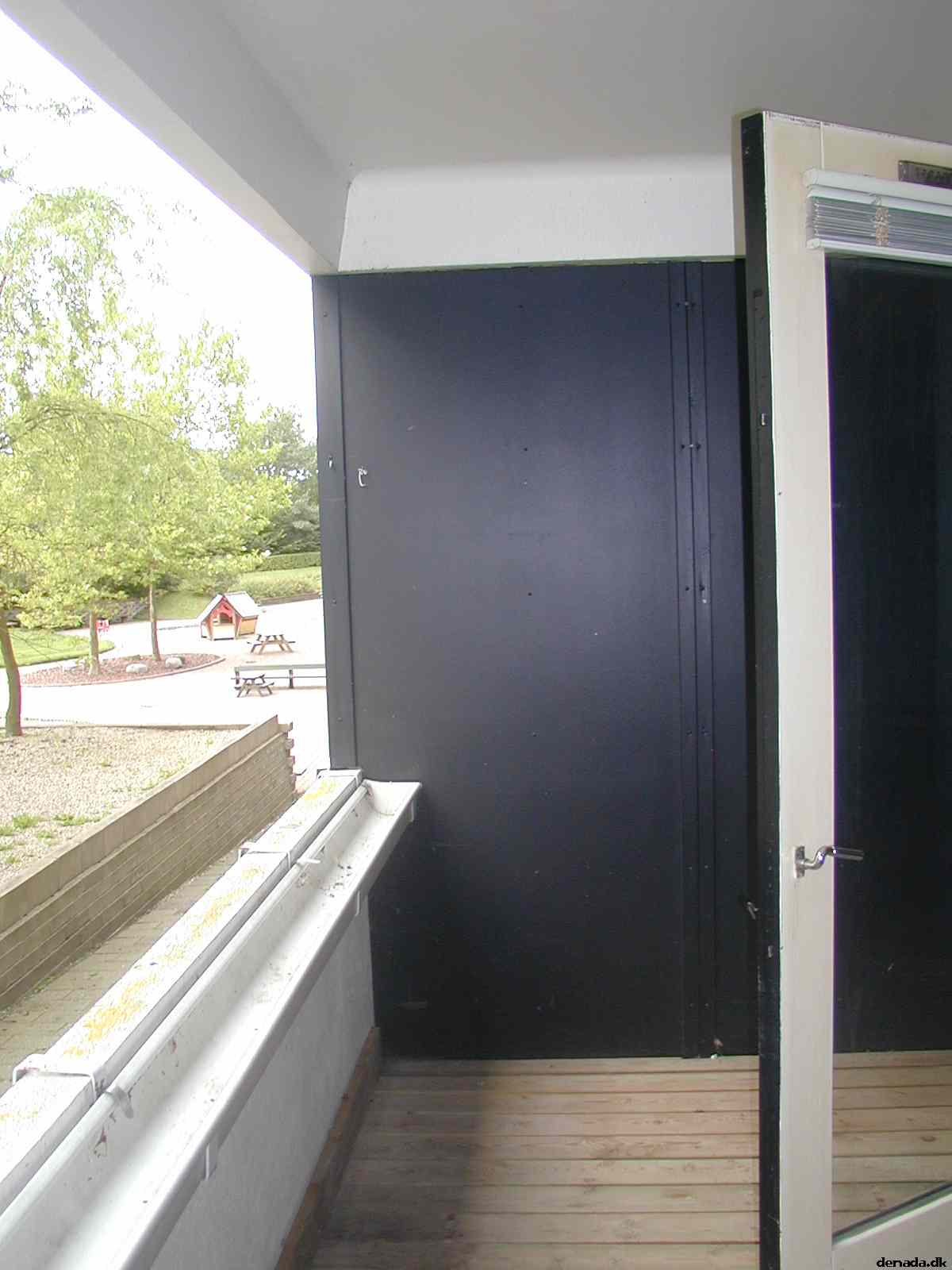 * Image 20