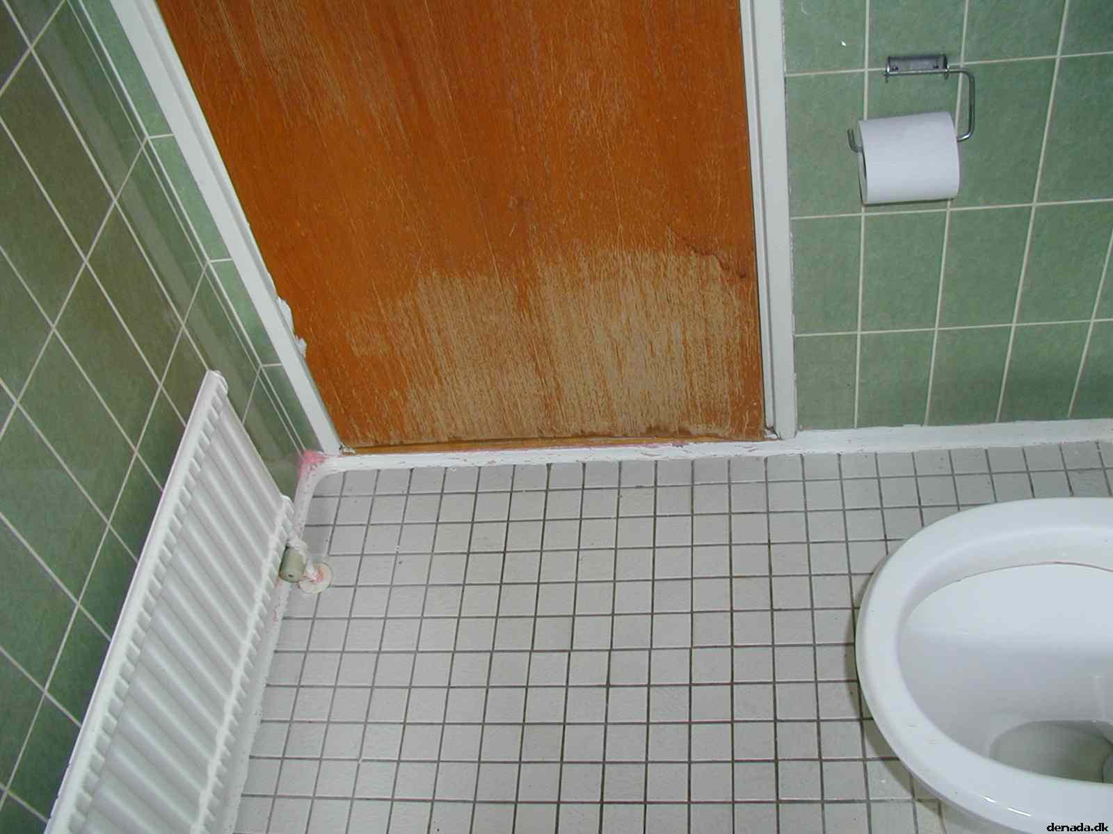 * Image 32