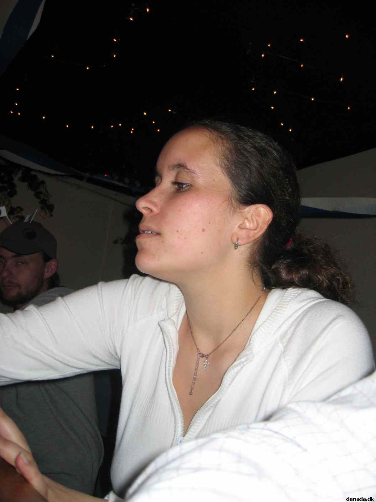 * Image 32
