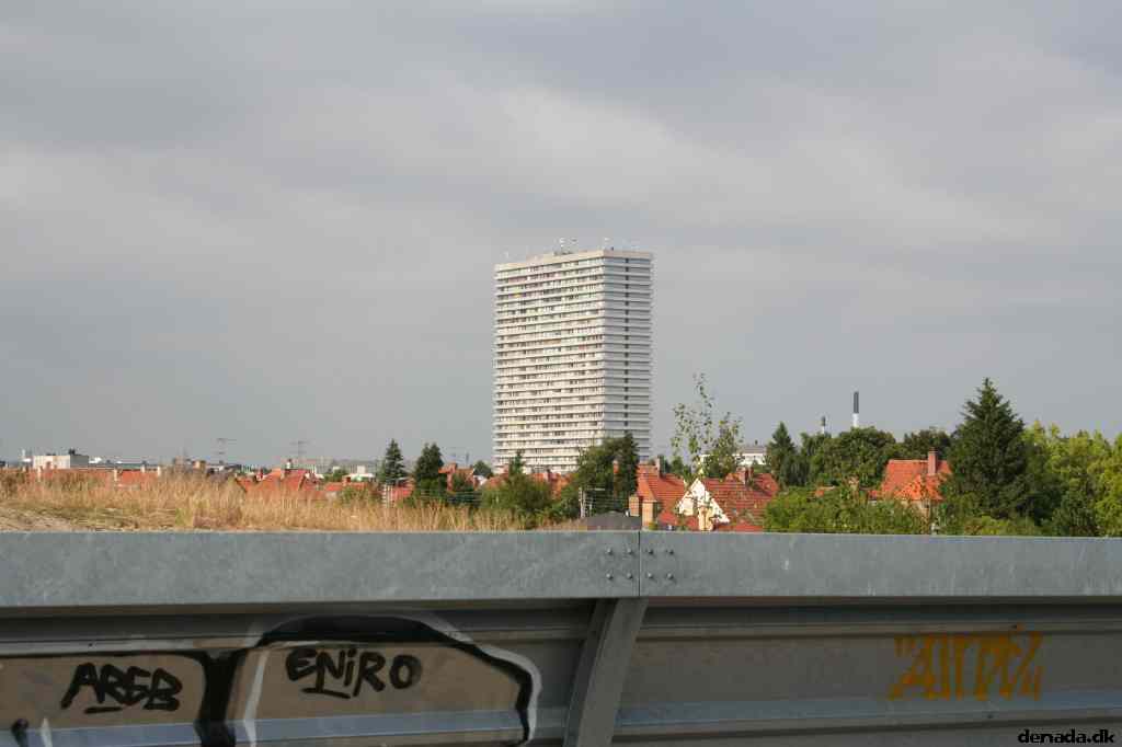 * Image 15