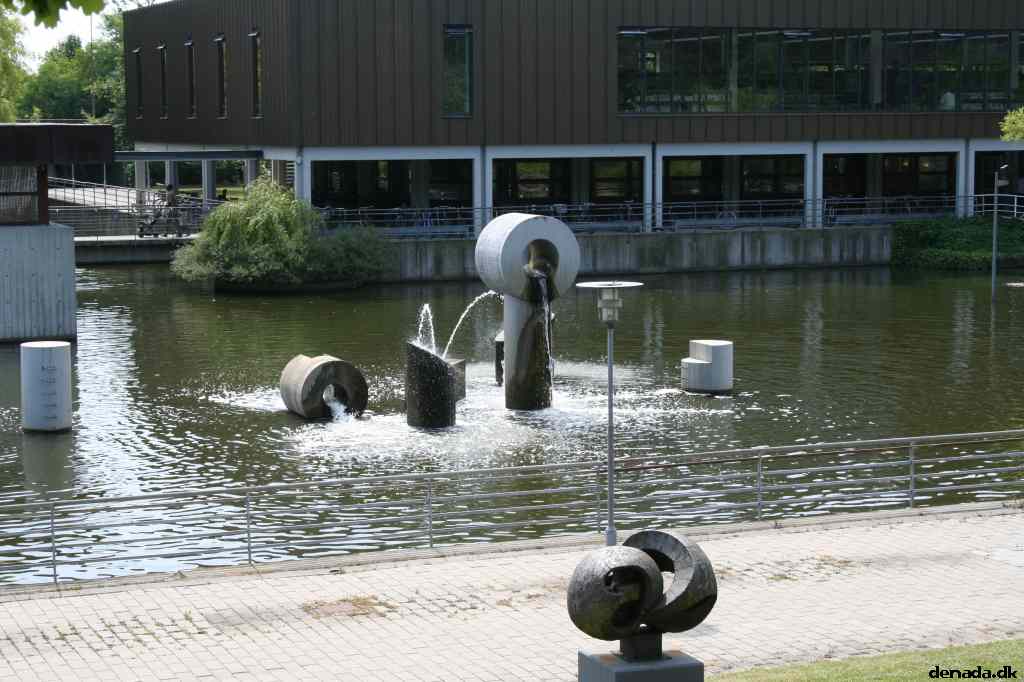 * Image 19