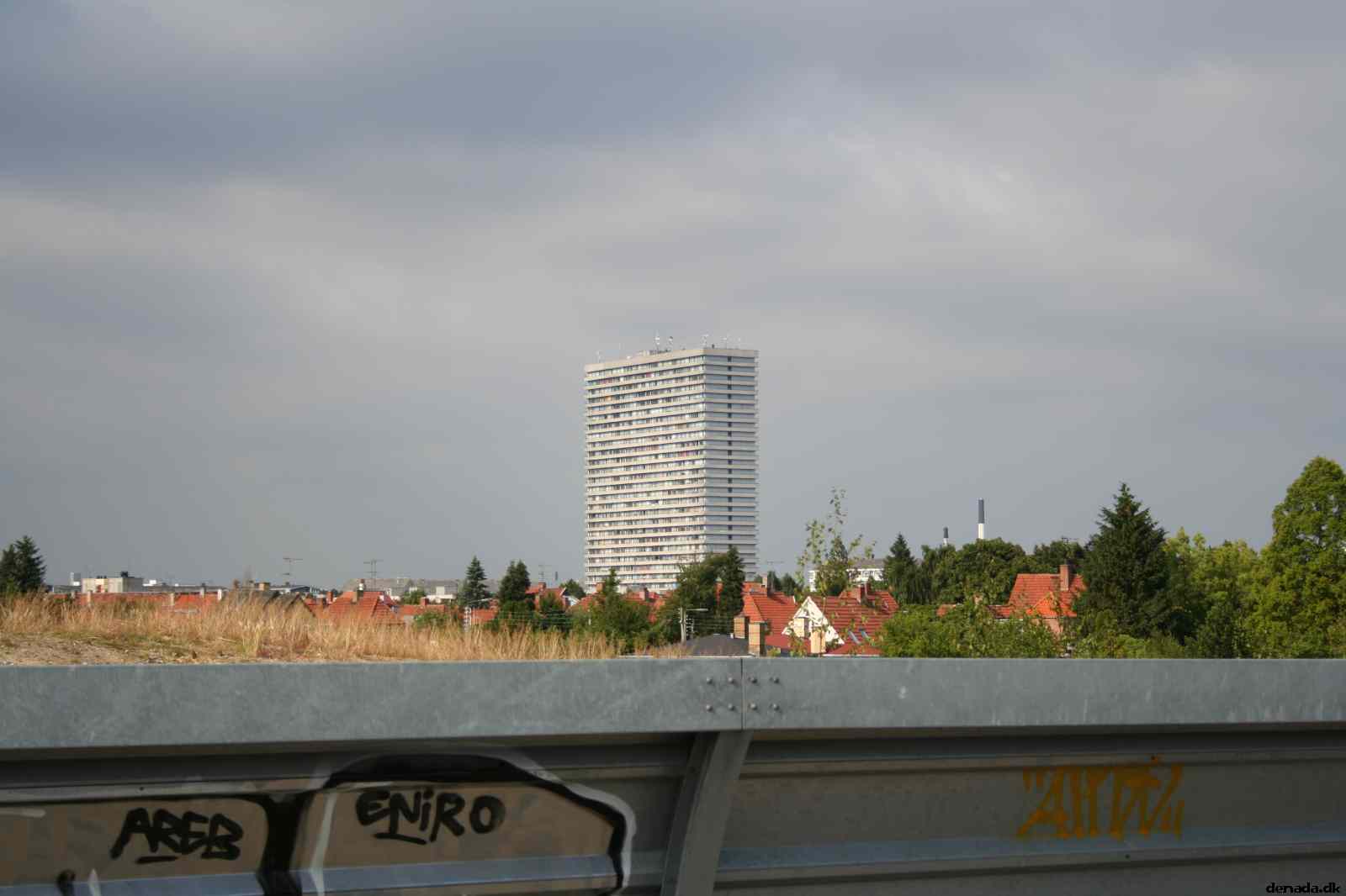 * Image 9