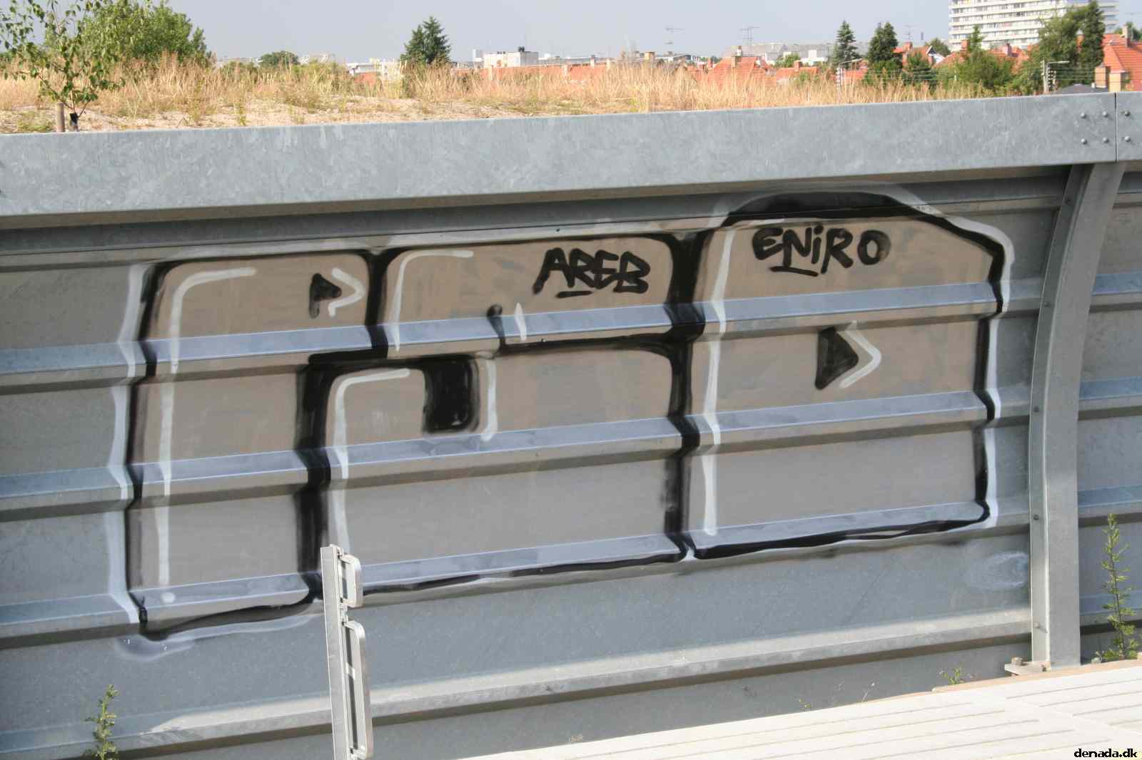 * Image 14