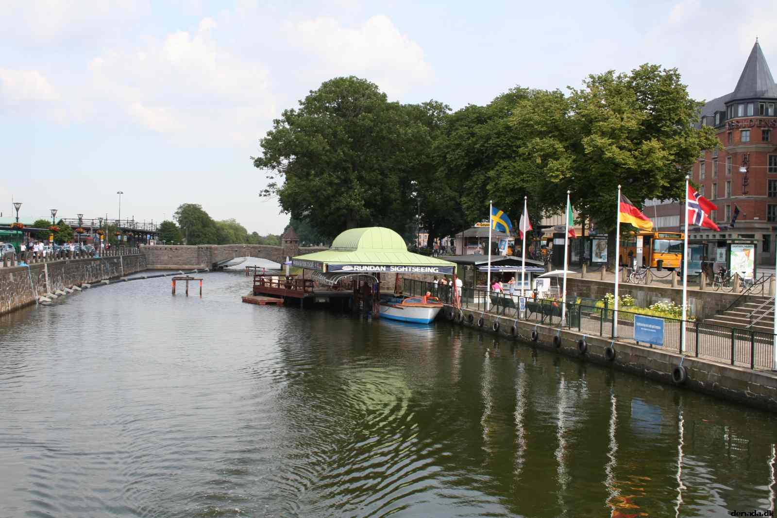* Image 30
