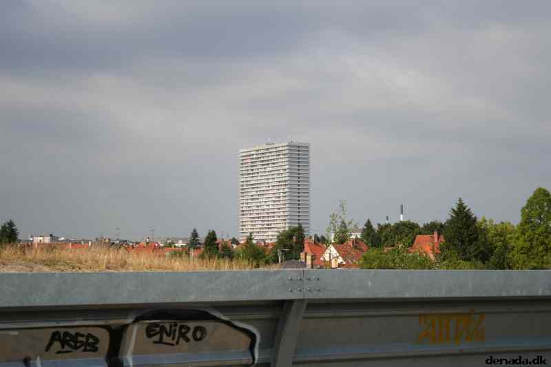 * Image 9