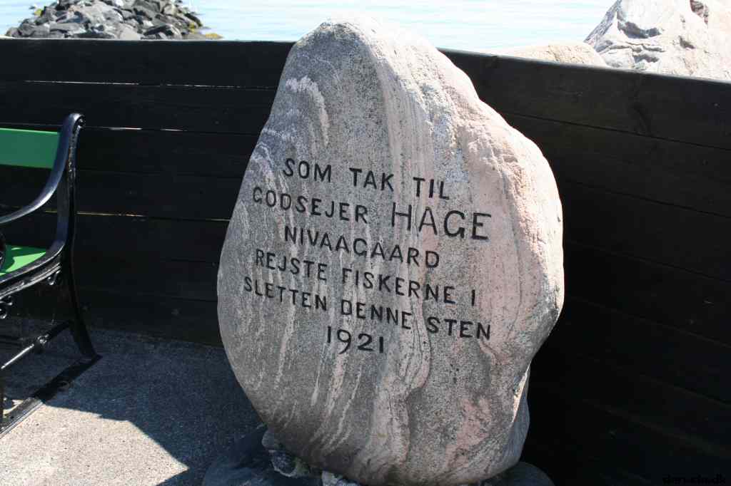* Image 30