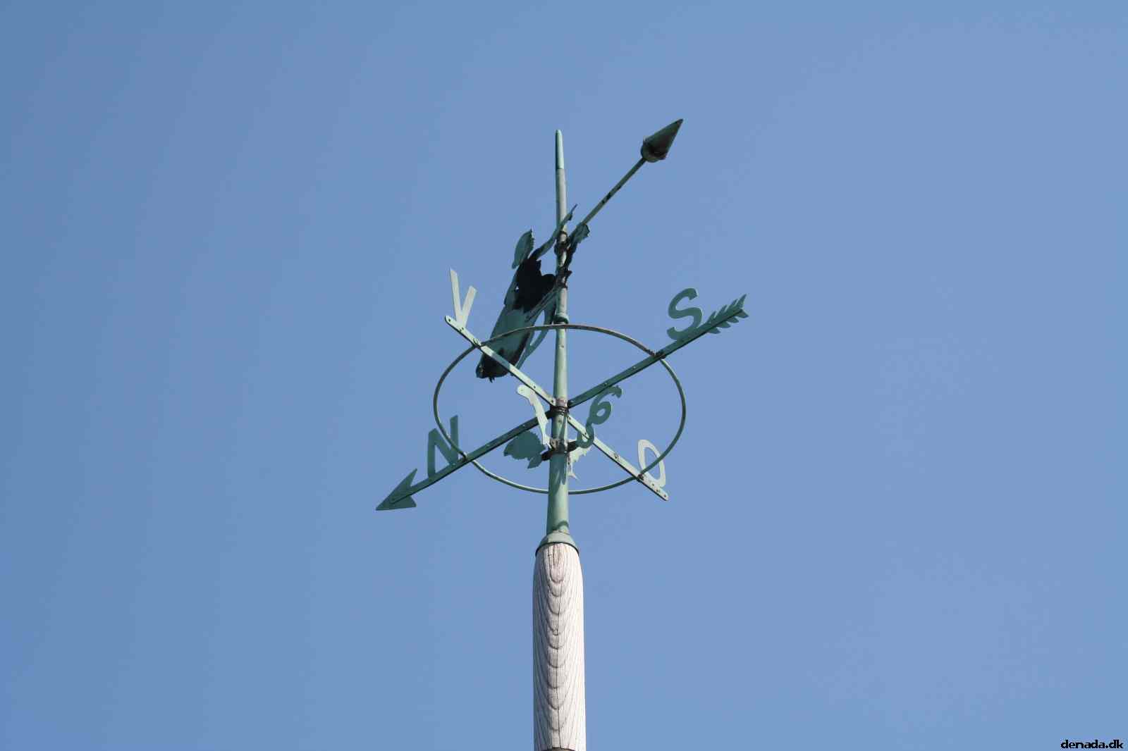 * Image 32