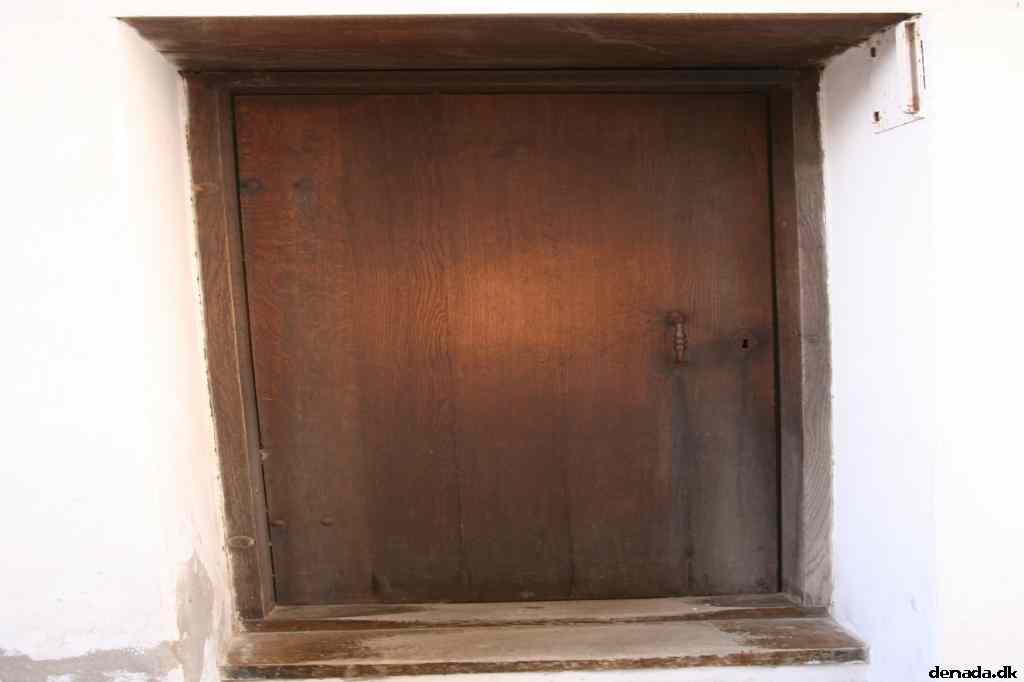* Image 21