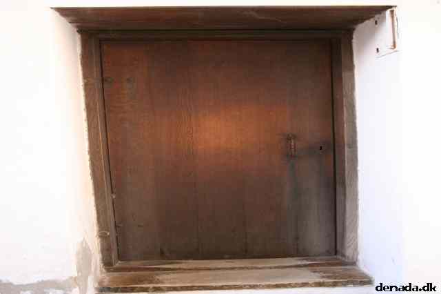 * Image 21