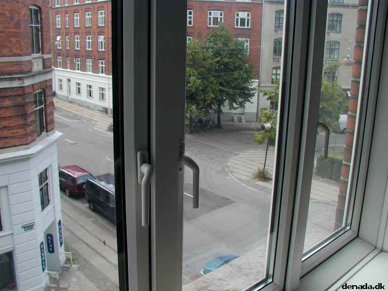 * Image 7