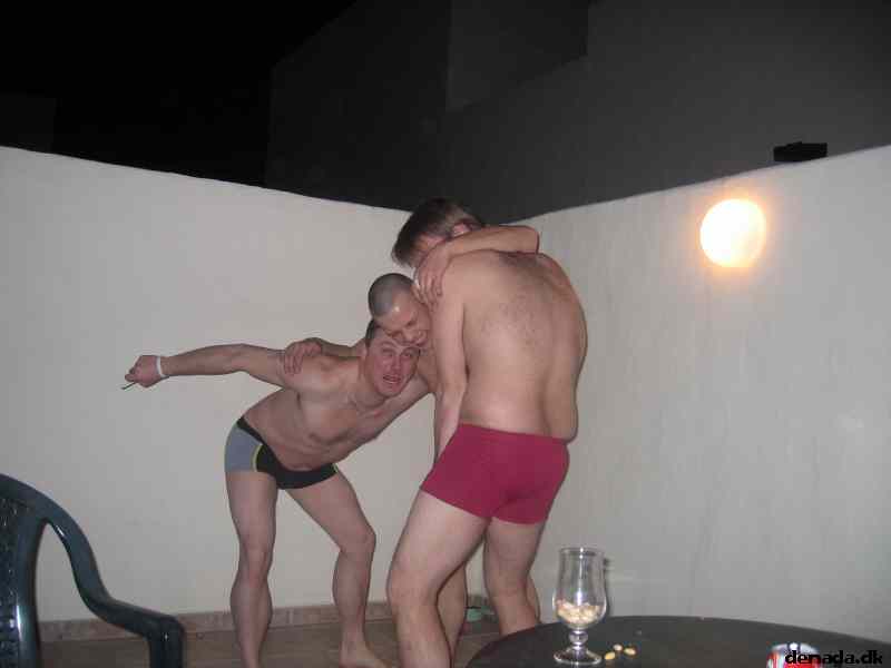 * Image 32