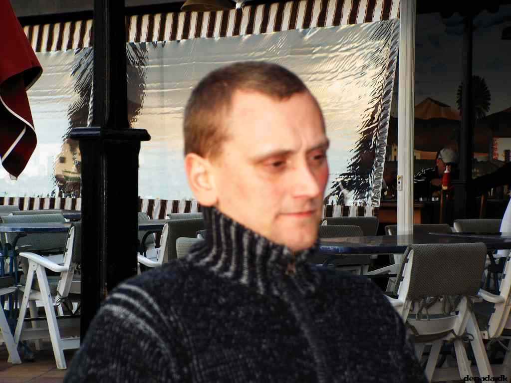 * Image 23