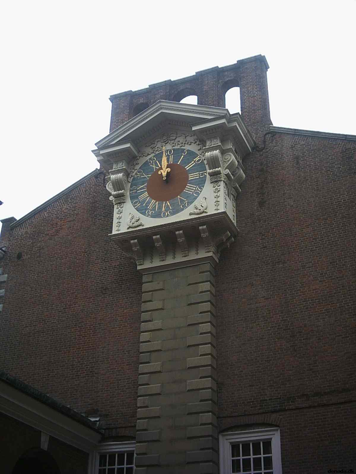 * Image 26