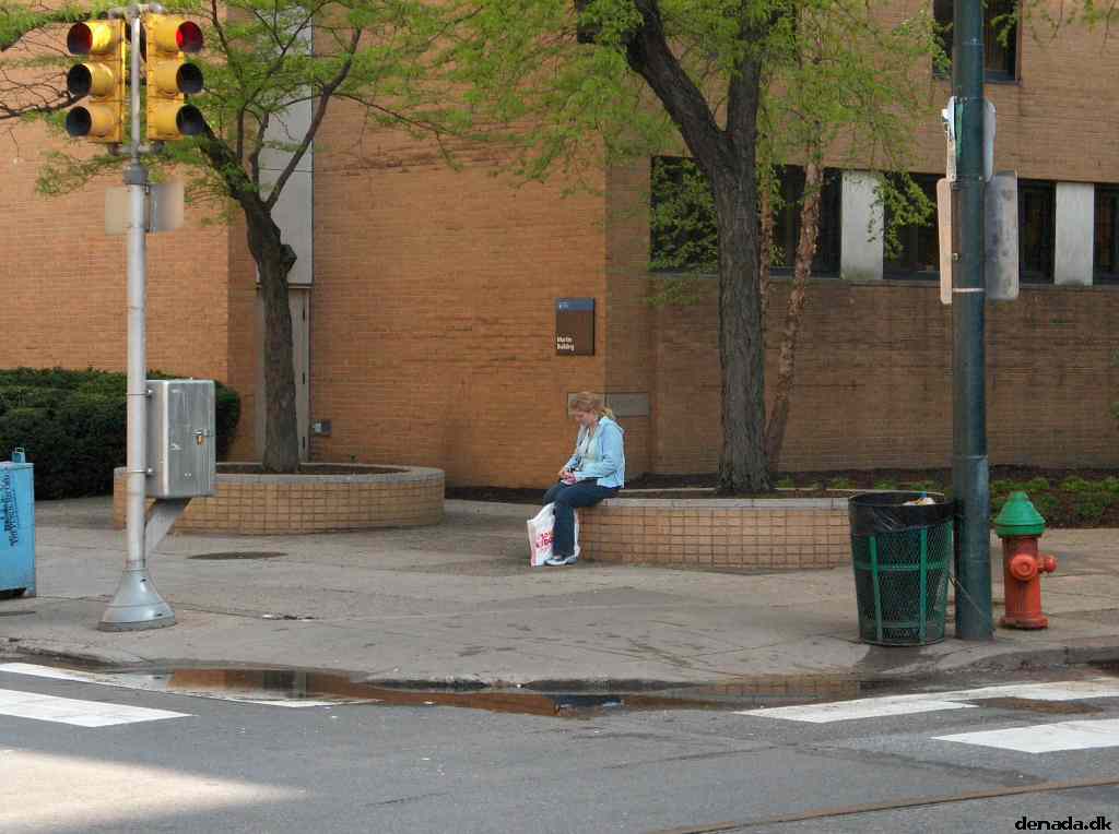 * Image 400