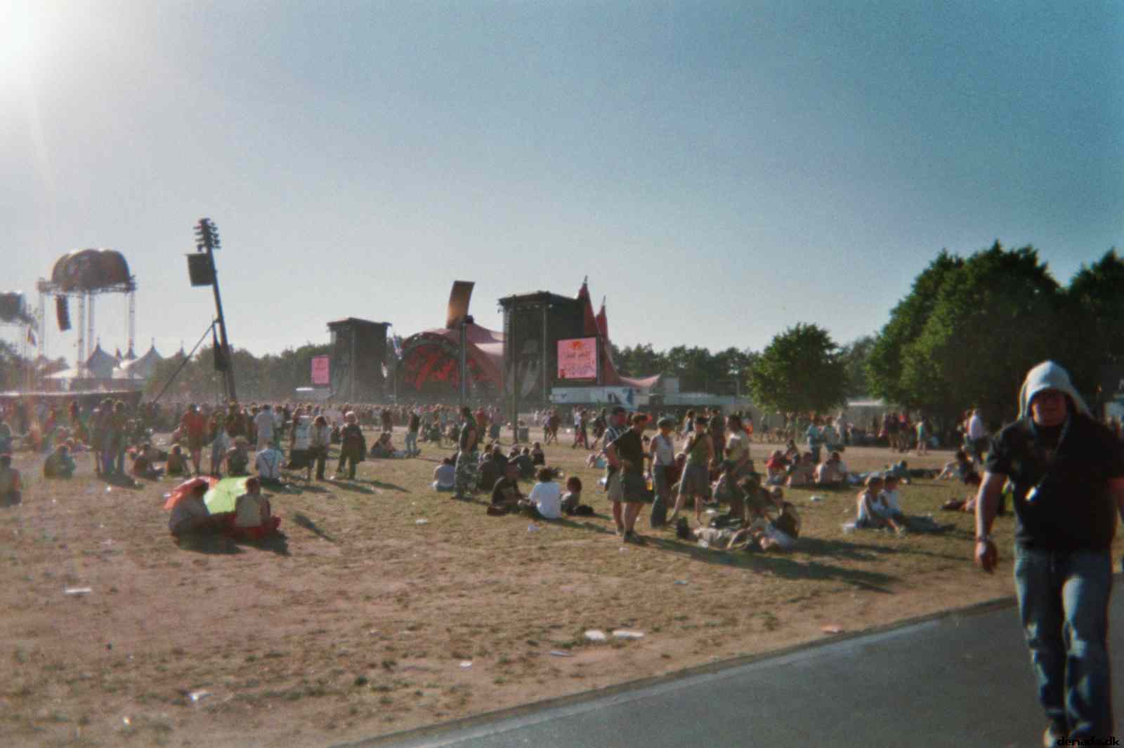 * Image 25
