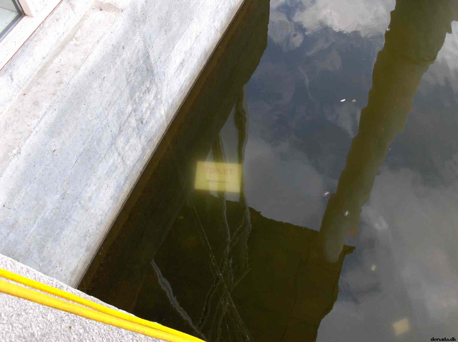 * Image 25