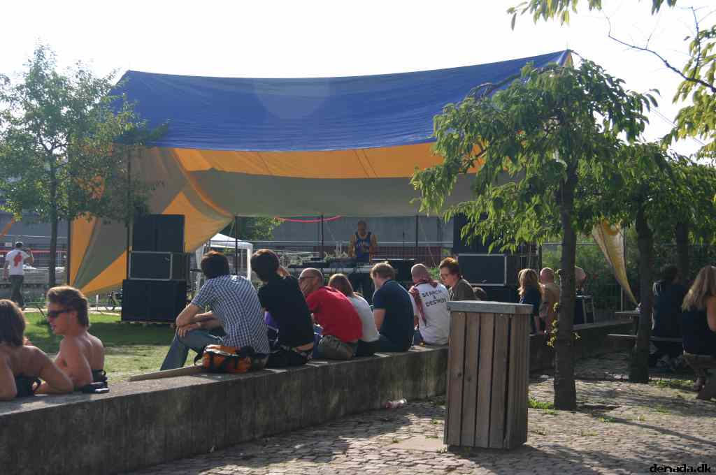 * Image 4