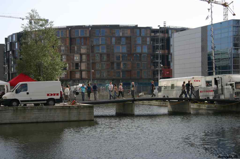 * Image 27