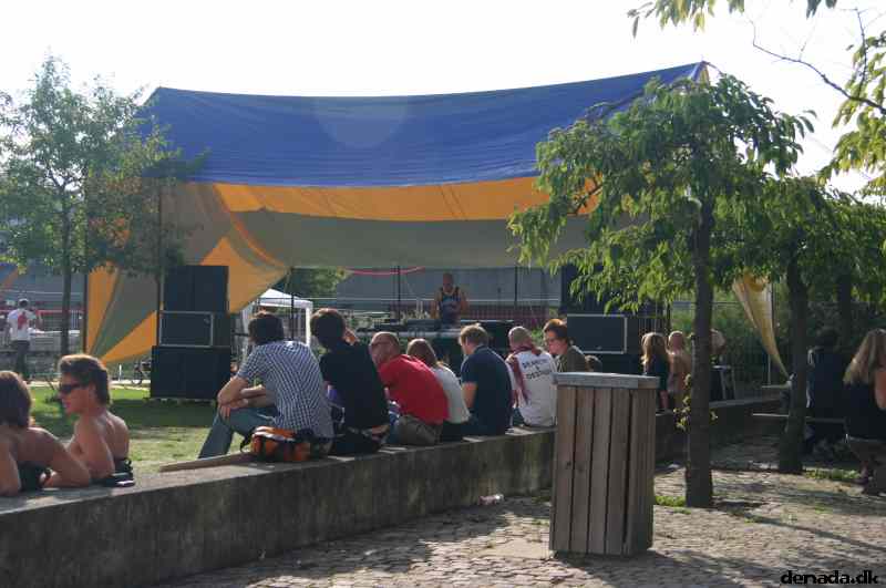 * Image 4