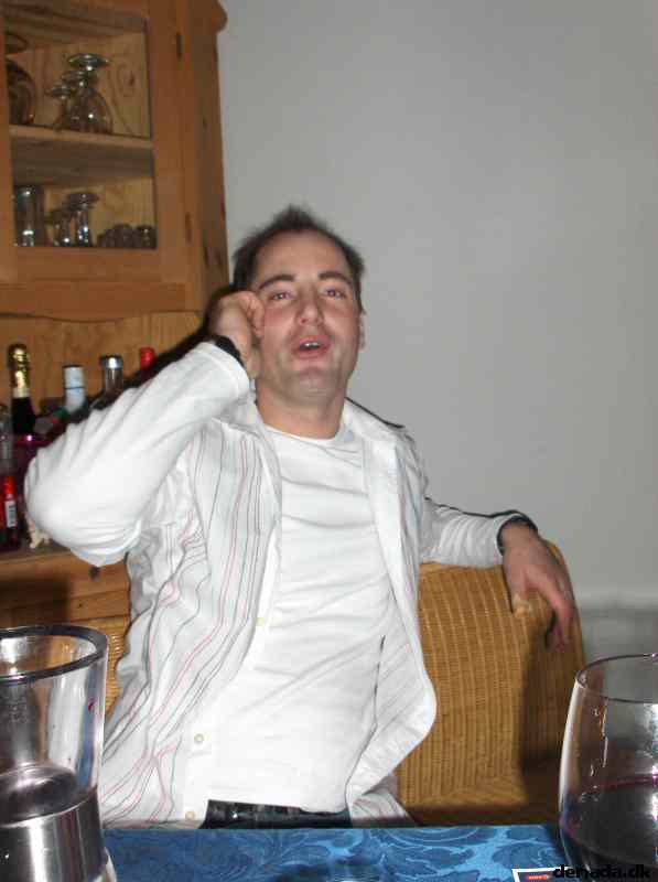 * Image 32