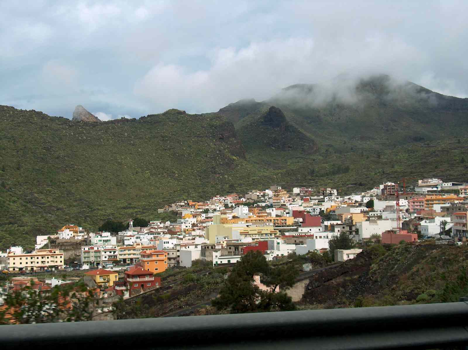 * Image 16