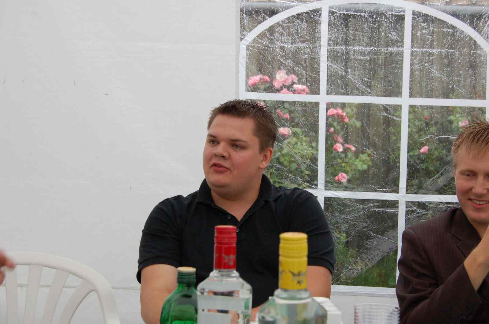 * Image 18
