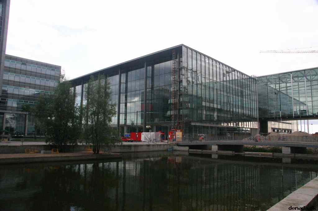 * Image 33