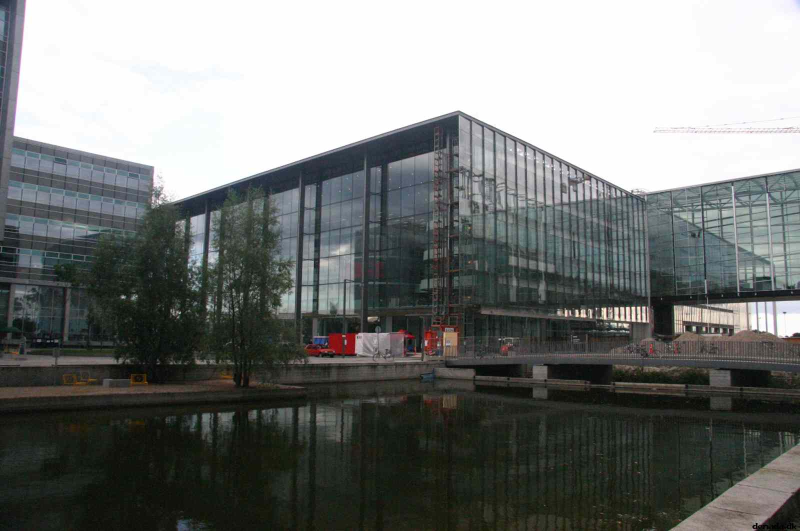 * Image 33