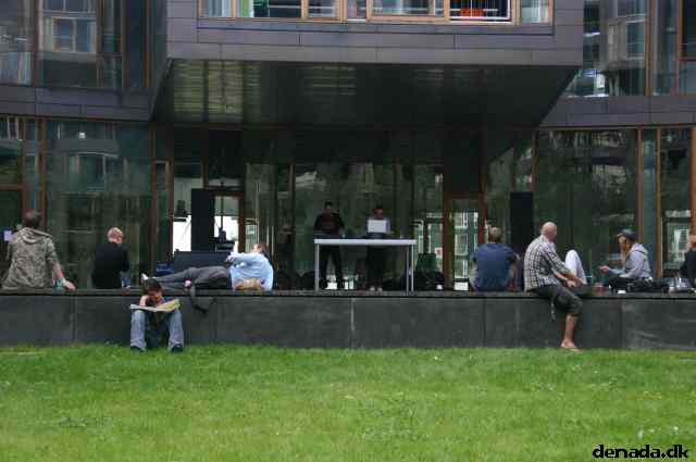 * Image 31