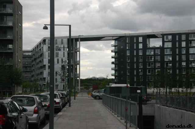 * Image 32