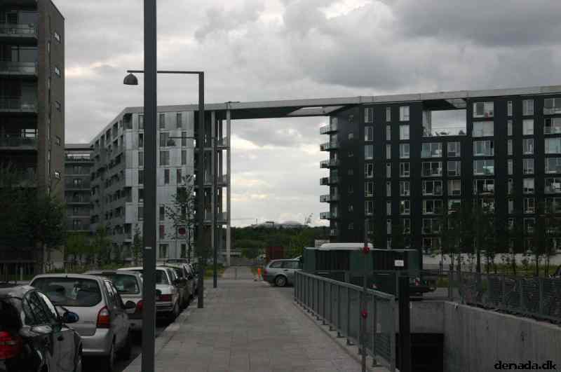 * Image 32