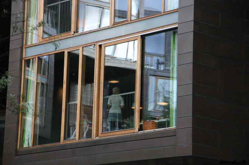 * Image 99