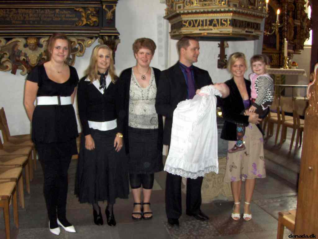* Image 12