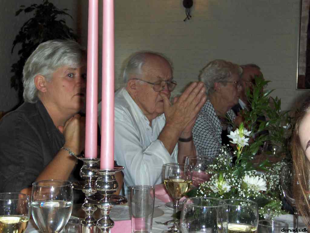 * Image 25